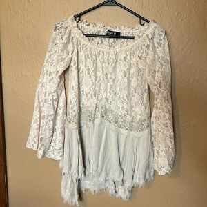 Blue B women’s lacy top